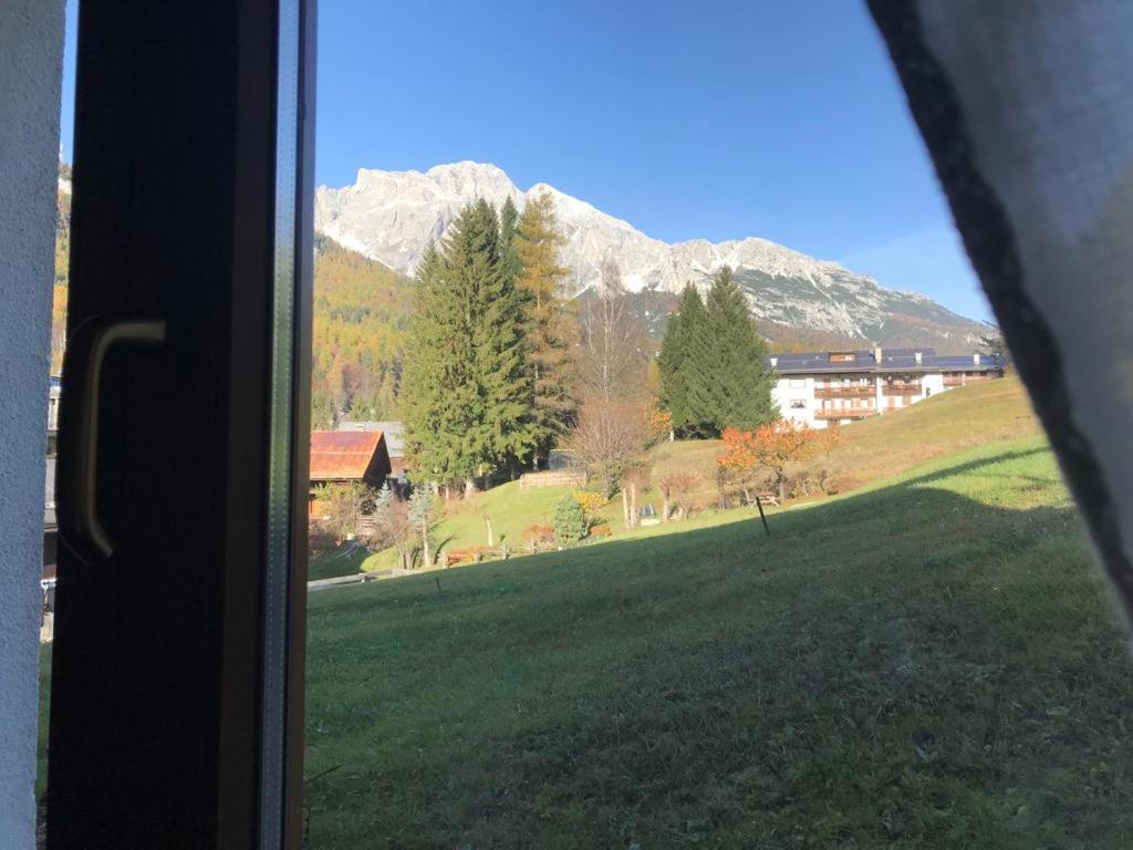 Affittacamere Iragidor Cortina d'Ampezzo Bagian luar foto